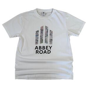 Abbey Road Studios Graffiti Wall T-Shirt White Size Medium Beatles Interest